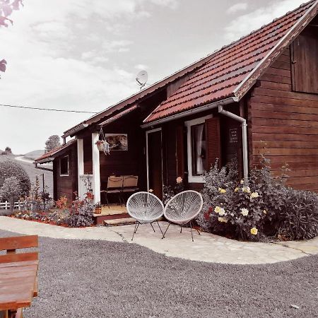 Wooden House Nela Near Plitvice Lakes Smoljanac Εξωτερικό φωτογραφία